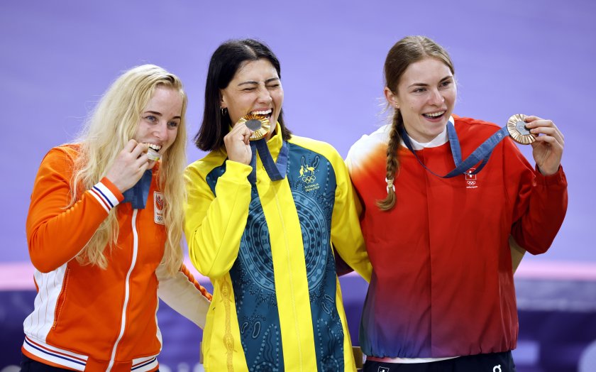австралийката сая сакакибара завоюва златото bmx състезанието жените париж