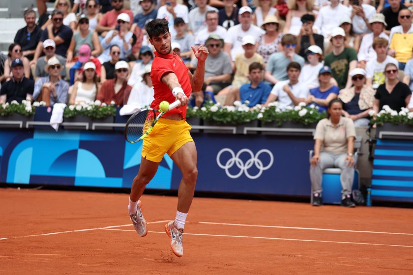 карлос алкарас продължава четвъртфиналите сингъл олимпийския тенис турнир париж