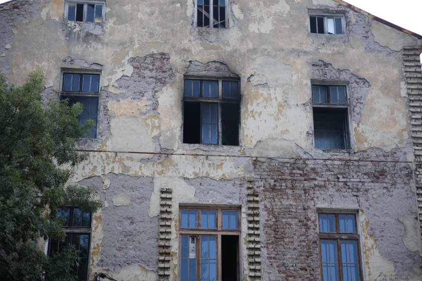 След пожара в хоспис в Банкя, при който един човек