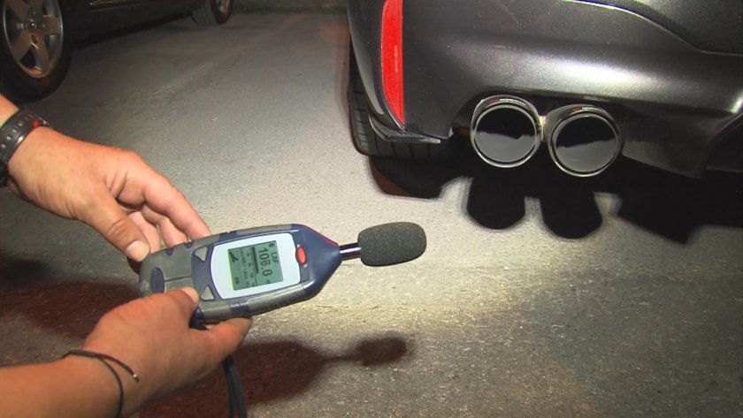 Полицейска акция за лов“ на шумни автомобили се провежда в