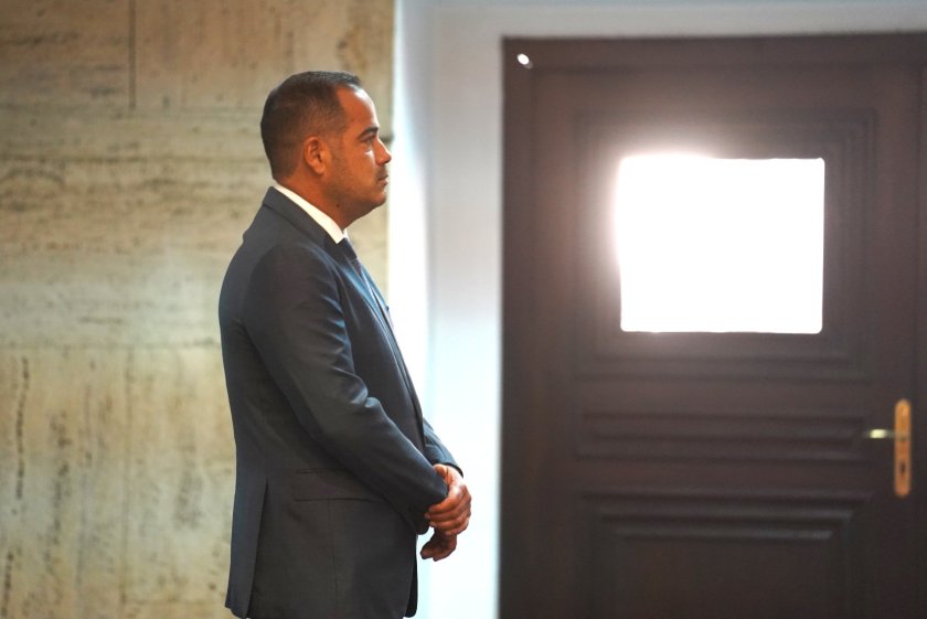 Калин Стоянов предава властта на Атанас Илков. Снимки: Десислава Кулелиева,