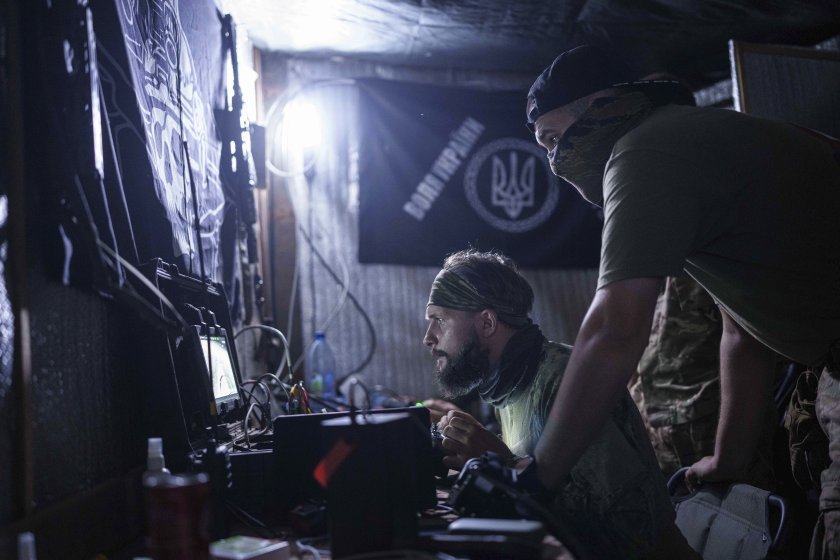 Войната в Украйна - най-малко петима души загинаха, а близо