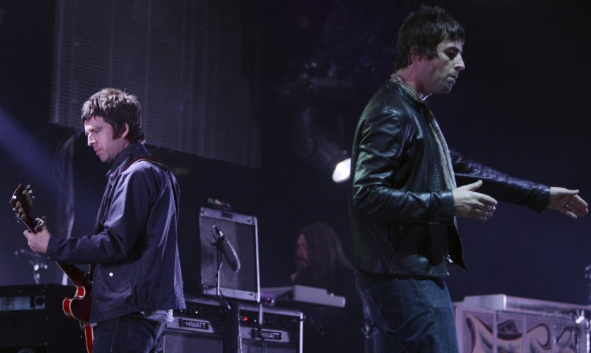 След 15 години британските рок легенди Oasis се събират отново