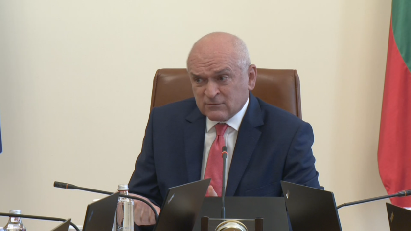 Няма да приема на служебното правителство да се вменяват функции,