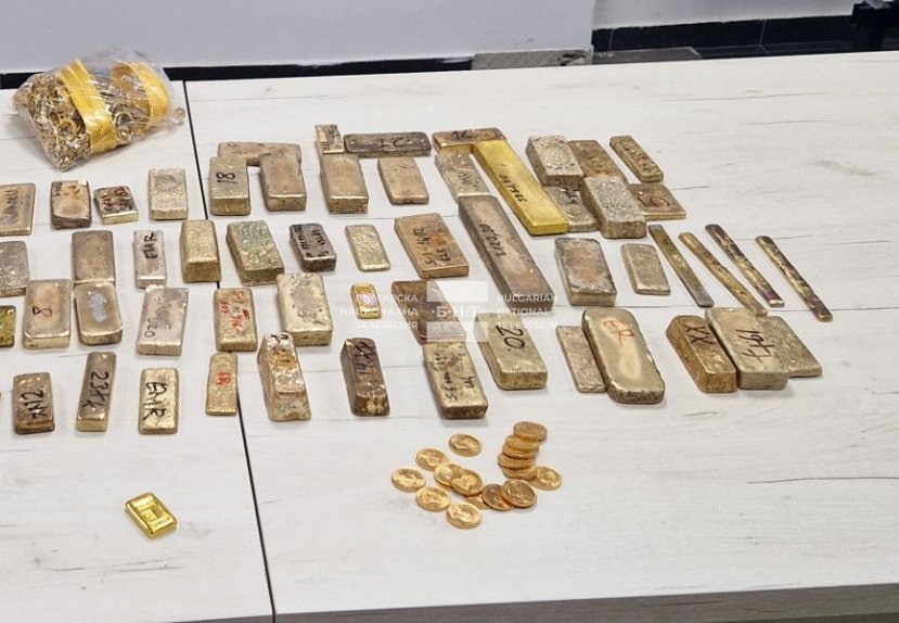 customs officers kapitan andreevo check point seized more than 120 gold