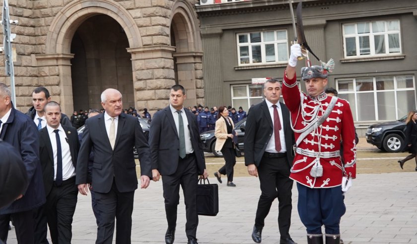 премиерът главчев отдавна прави сметка дълго остане поста