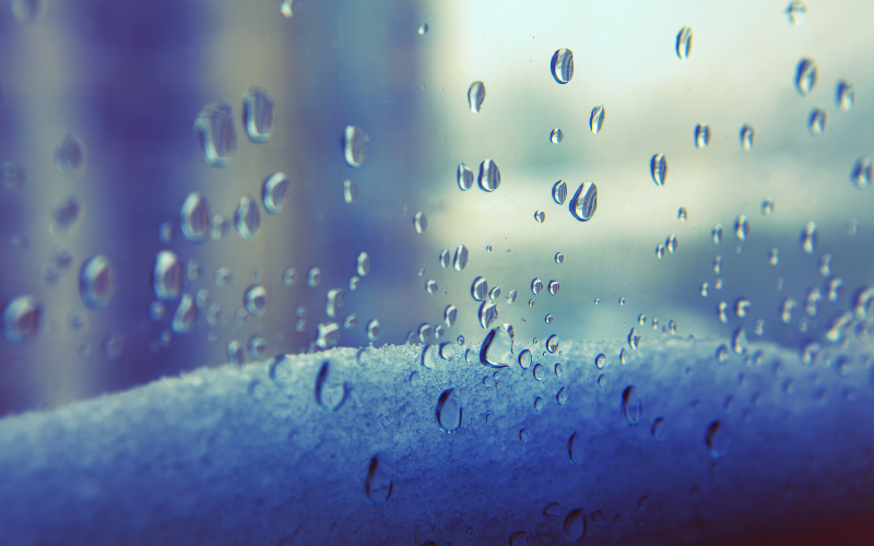 Над страната ще преобладава облачно време. Още преди обяд в