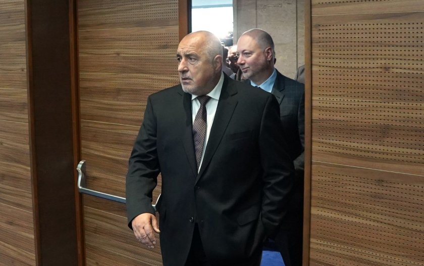 Не. Няма да издигнем Рая Назарян, това заяви лидерът на