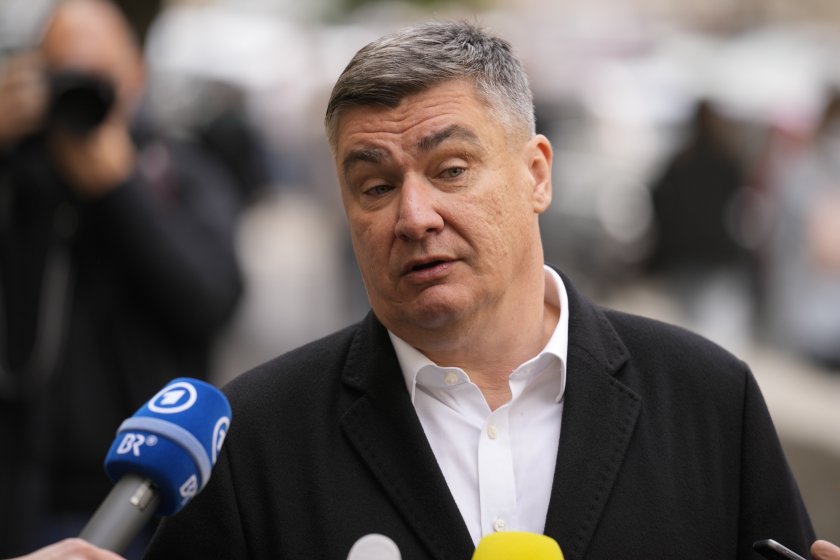 Досегашният хърватски президент Зоран Миланович печели убедително втория тур на изборите