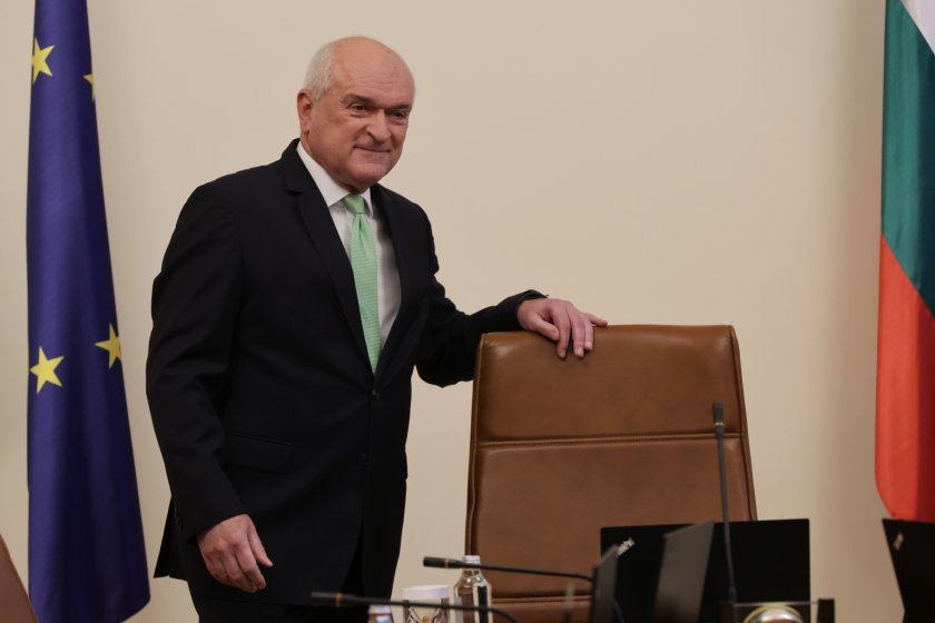 Още от първия ден на служебните ми кабинети съм казвал,