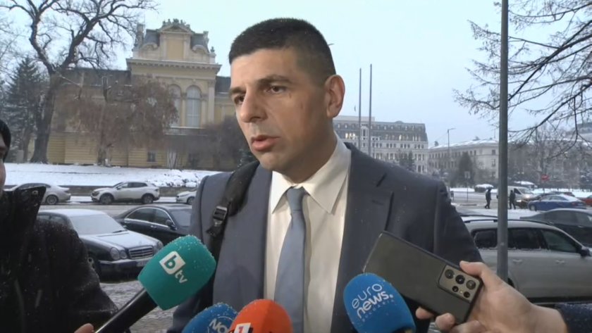 Това правителство изглежда по максимално лош начин и огромният проблем