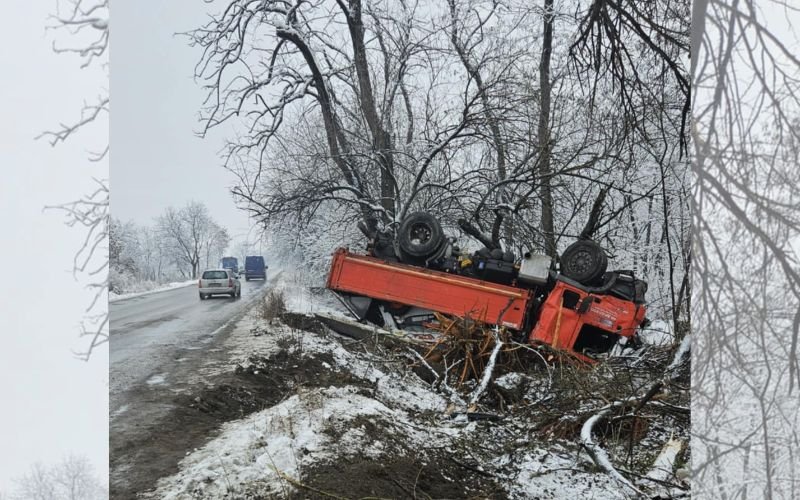 камион удари дърво преобърна пътя изхода пловдив