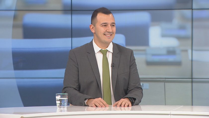 Всяка една партия в коалицията има равен глас, заяви в