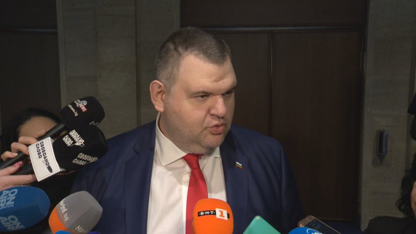 Джейхан Ибрямов има вече нова роля в парламента - личен