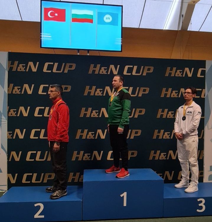 Самуил Донков, Юсуф Дикеч