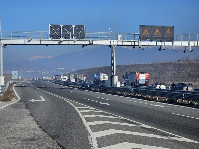 движението 150 струма посока кулата възстановено