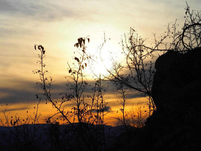 Над по-голямата част от страната ще бъде предимно слънчево. Значителна