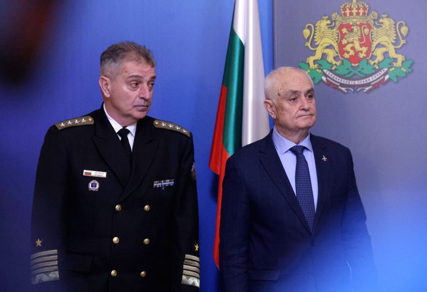 348 млн. лева са постъпили в бюджета на МО за компенсация за помощта към Украйна