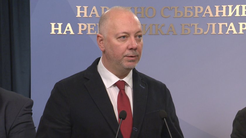 Съветът за съвместно управление към правителството заседава днес.Обсъден е бил