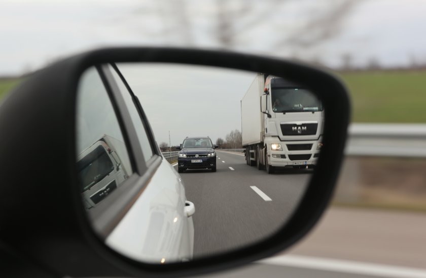 Временно движението по път София – Перник, в района на