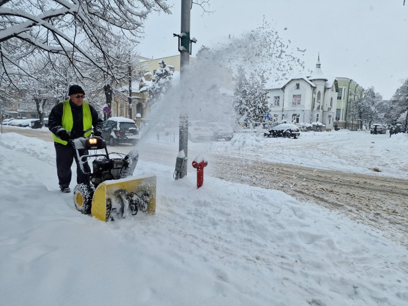 Работодателите трябва да предприемат специални мерки за опазване живота и
