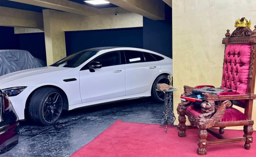 Разбиха престъпна група, изпирала пари чрез продажби на луксозни автомобили