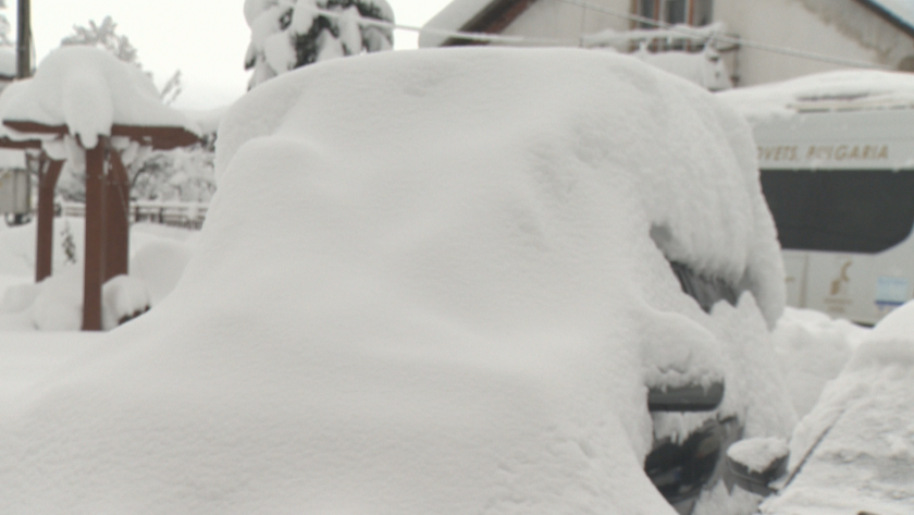 Най-дебела е снежната покривка към 11.00 часа днес в Русе