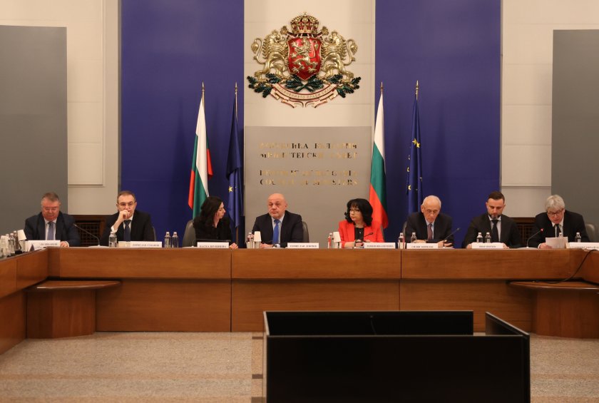 социалните партньори остават разединени позициите бюджета