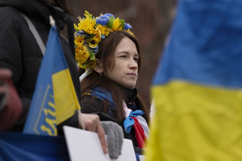 Три години война в Украйна - атаките срещу страната не спират