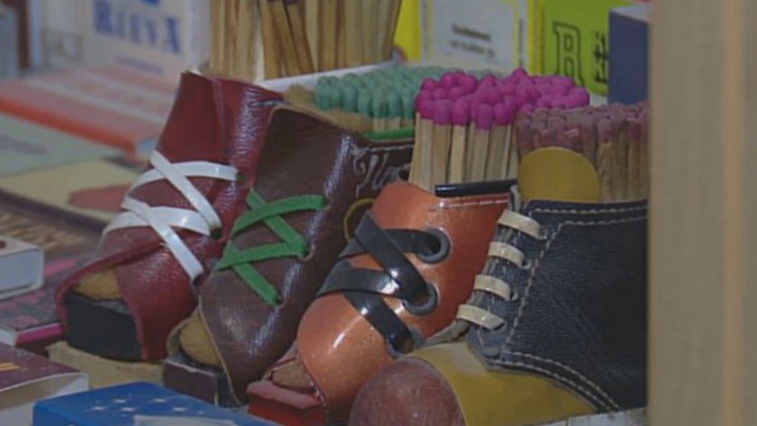 Ще успее ли да влезе в рекордите на Гинес "Порасналият кибритосъбирач" от Ямбол?