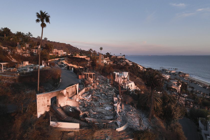 В Лос Анджелис - несигурност за местните жители, които останаха