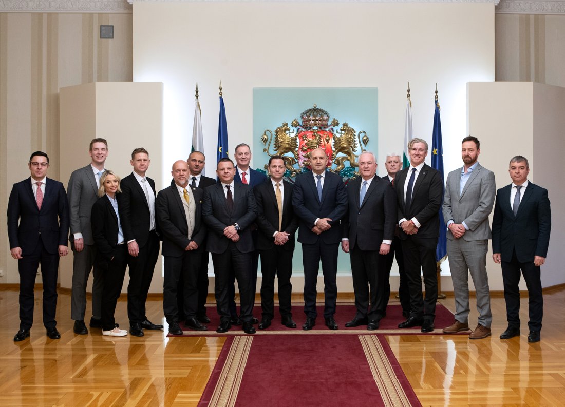 Президентът Радев обсъди с американски компании отбранителната индустрия и високите технологии