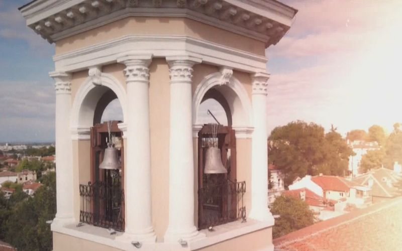 Камбаната на храма Св. Богородица в Пловдив е излята в