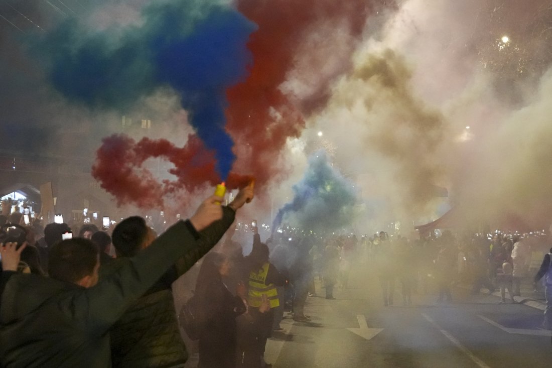 Третият по-големина сръбски град Ниш е под 18 часова студентска