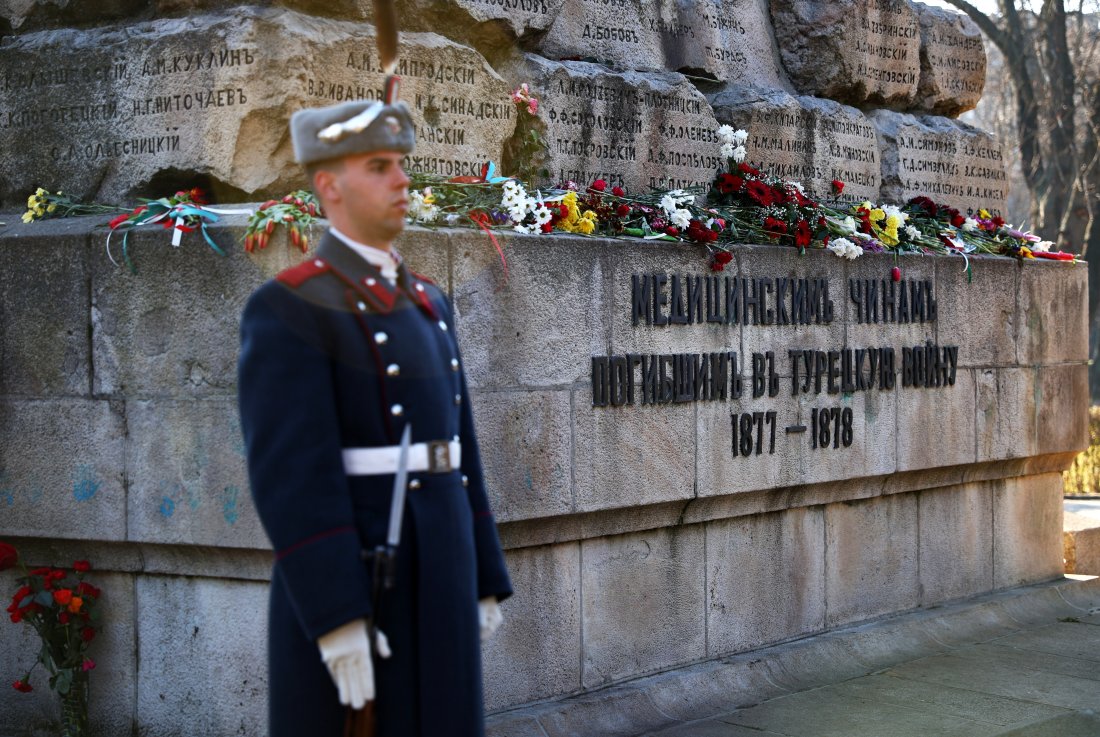 БЧК организира поклонение пред Докторския паметник за 147 години от Освобождението на България
