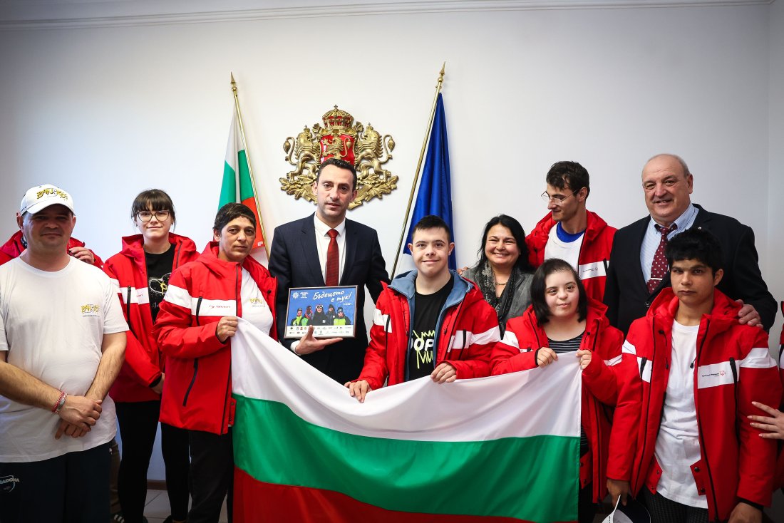 Иван Пешев