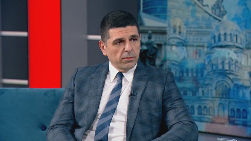 Президентът Радев е на Кремълската страна. И това е основният