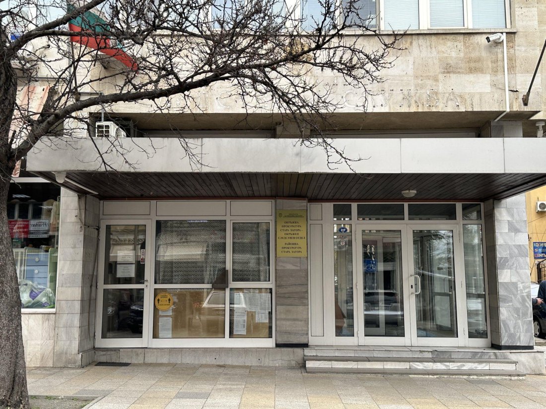 Прокуратурата ще поиска постоянен арест за задържаните полицаи след смъртта на арестант