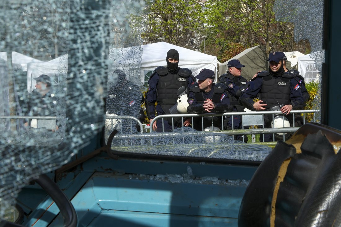 От нашите пратеници в Белград: Студентите ще протестират въпреки предупрежденията за арести