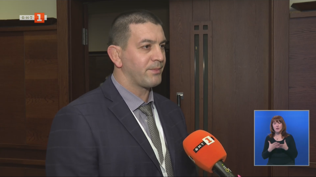 христо маринов време федерацията борба трудно движи финансово