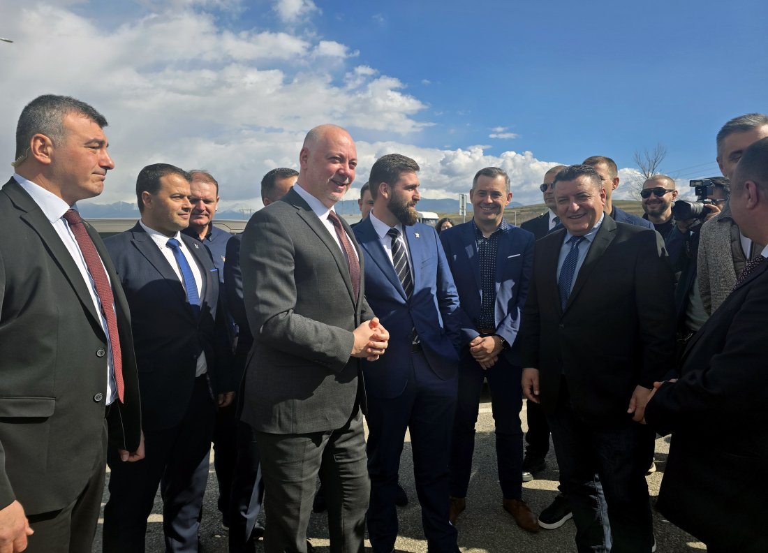 България обявява ден на траур заради трагедията в Кочани, съобщи премиерът Желязков