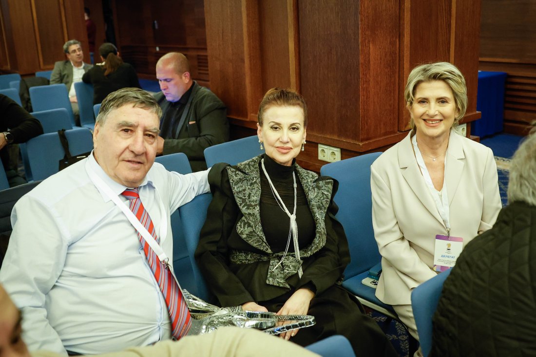Илиана Раева Весела Лечева