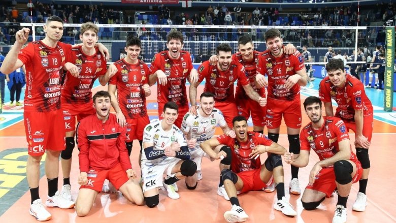 Алекс Николов и Лубе изравниха плейофа срещу Матей Казийски и Алианц Милано