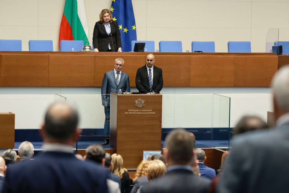 живо народното събрание възстанови парламентарната група меч