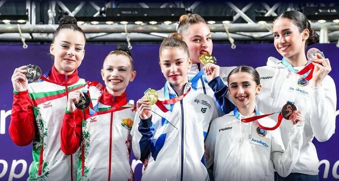 българия сребърен медал европейското спортна акробатика люксембург