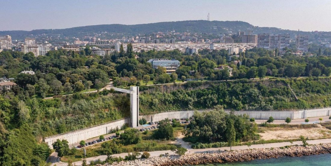 панорамен асансьор свързва морската градина варна крайбрежната алея