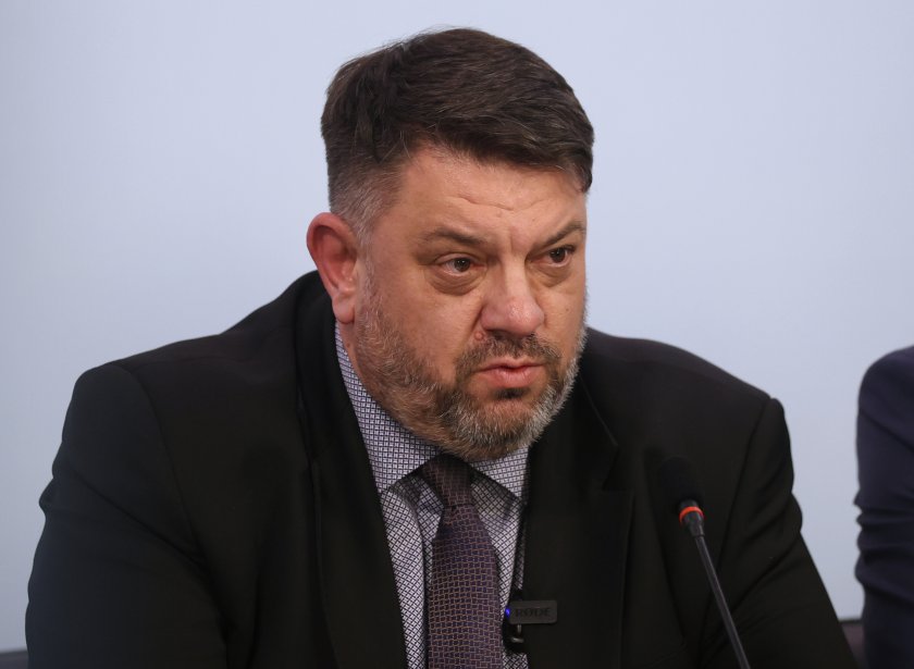 Зафиров: Няма да се отделим, няма да се поддаваме на шантаж и натиск