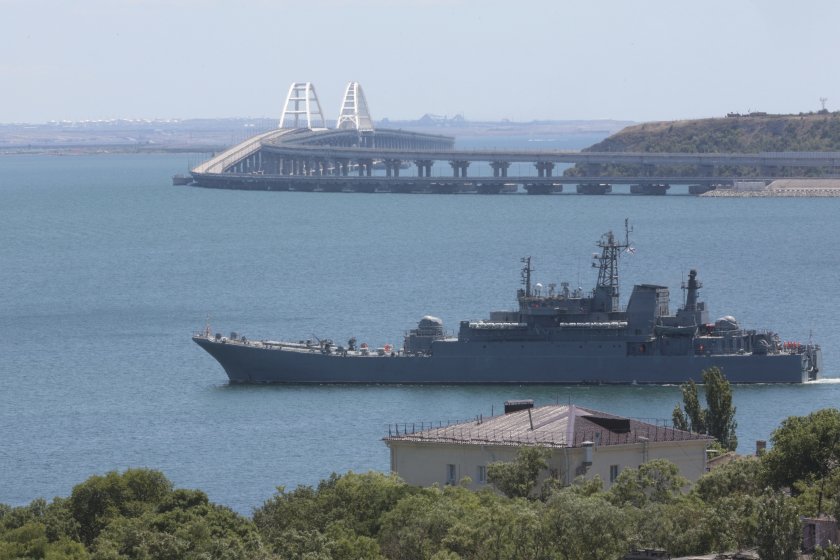 В името на мира: Възможно ли е Украйна да се откаже от Крим?