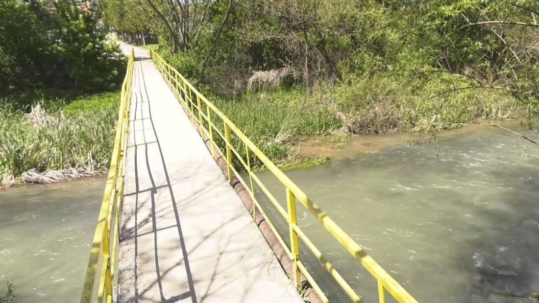 Брутална жестокост: Задържаха мъж, пребил 11-годишно дете в Луковит