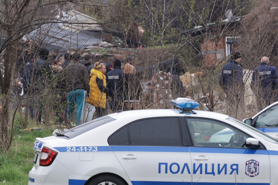 Намериха ли подслон на семействата от "Захарна фабрика"?